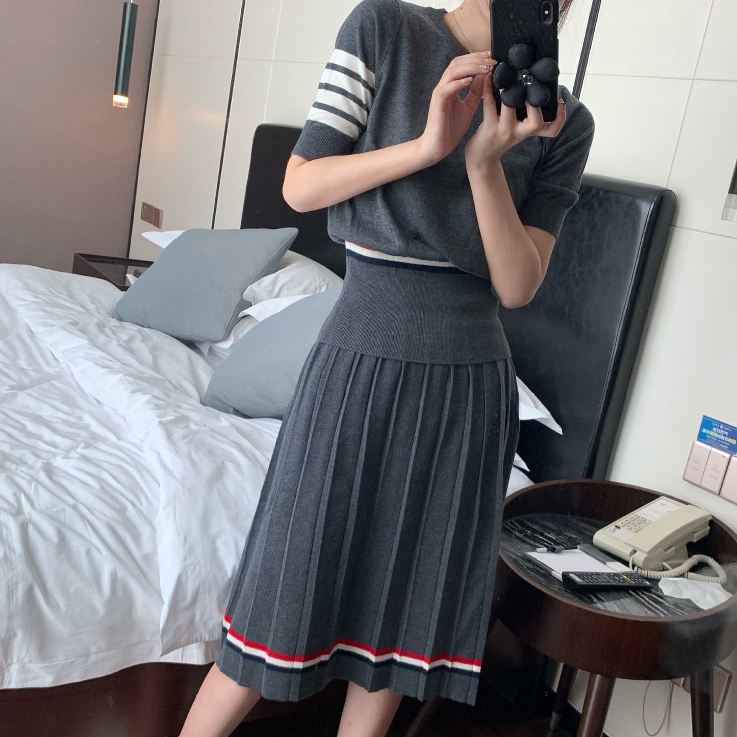 2025 Knitted skirt suit