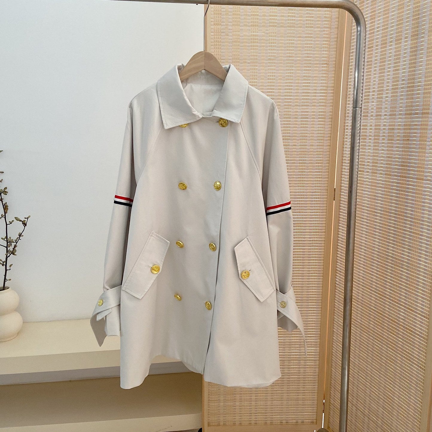 2025 Double-breasted trench coat