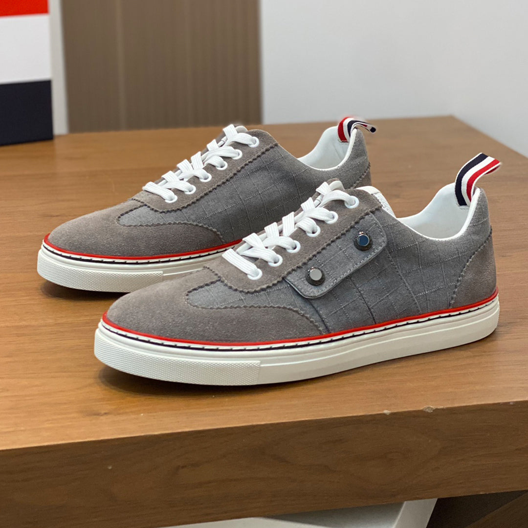 2025 Leather sneakers