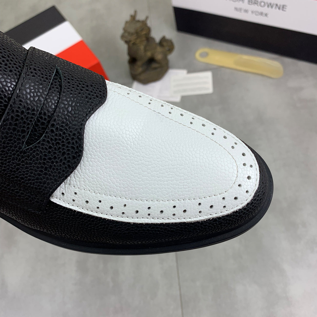 2025 Leather shoes Men