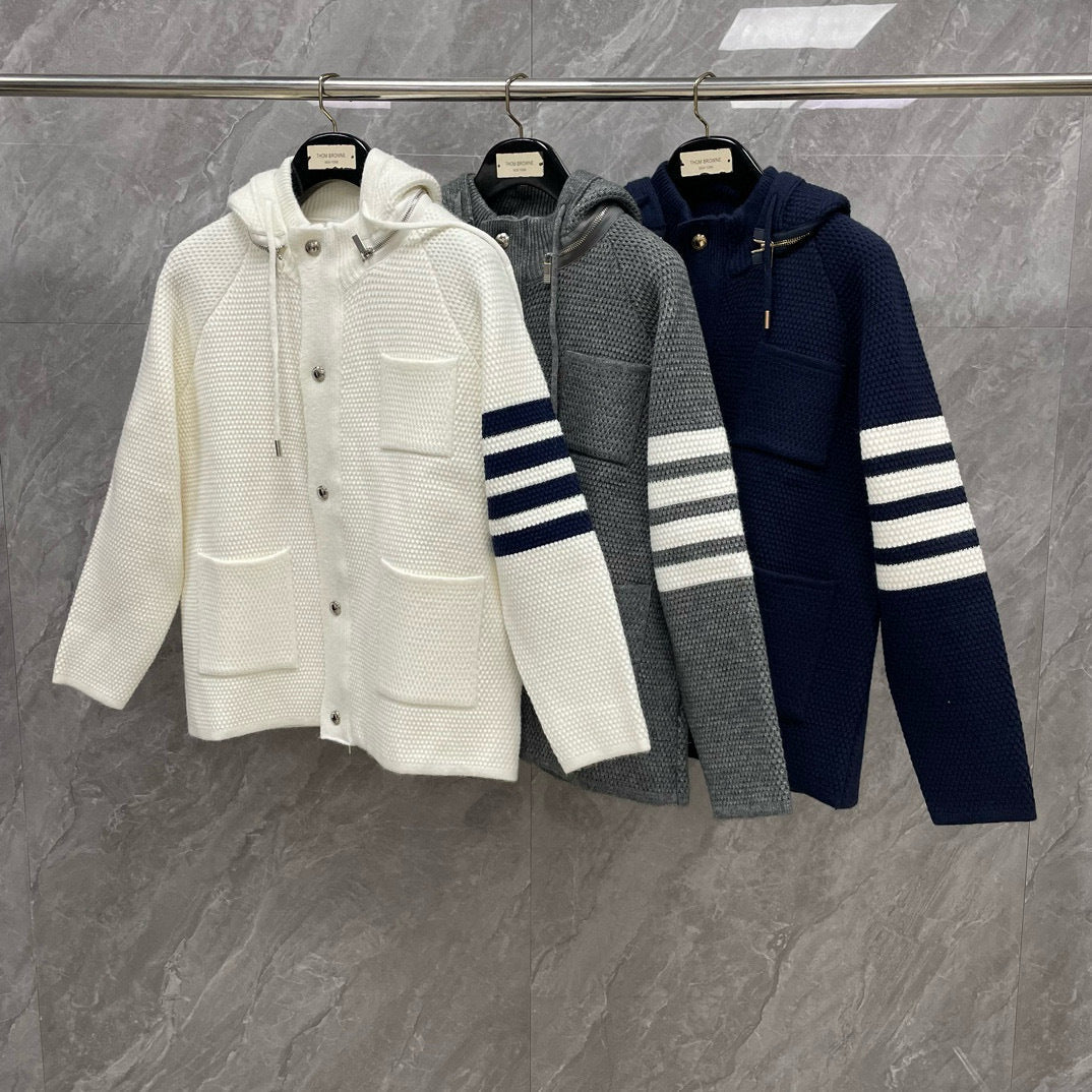 2025  knitted hoodie