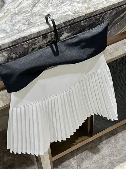 2025 Puppy pleated skirt