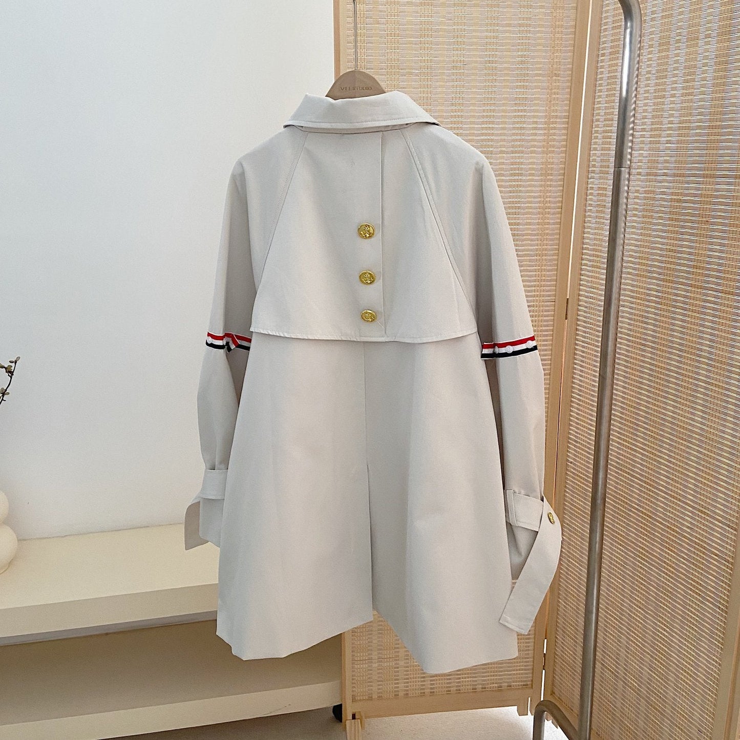 2025 Double-breasted trench coat
