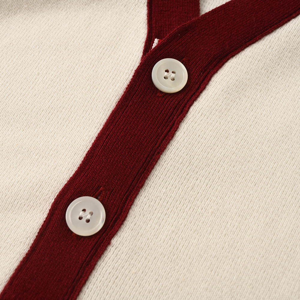 2025  knitted cardigan