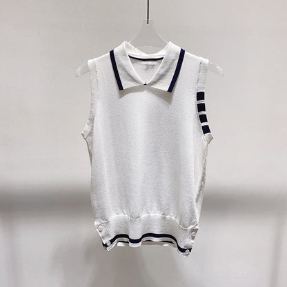 Sleeveless T-shirt