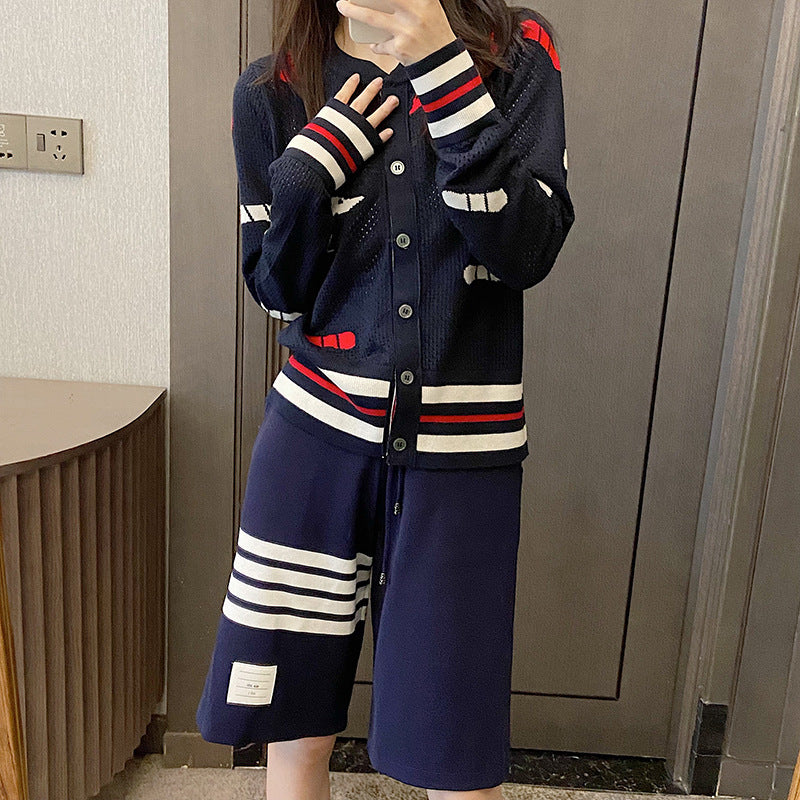 Hollow cardigan