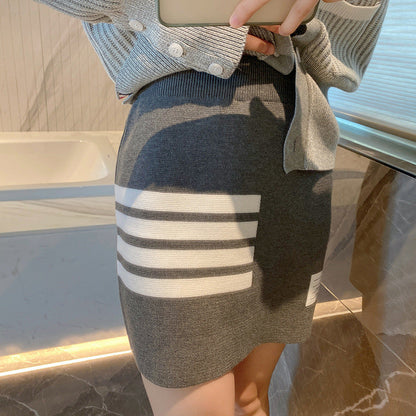2025ss Tight skirt
