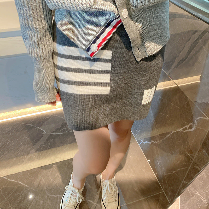 2025ss Tight skirt