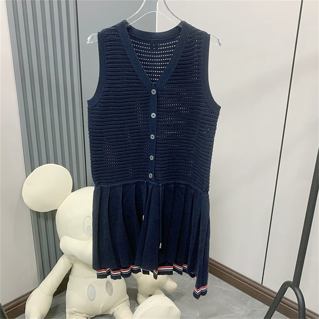 2025  Sleeveless dress