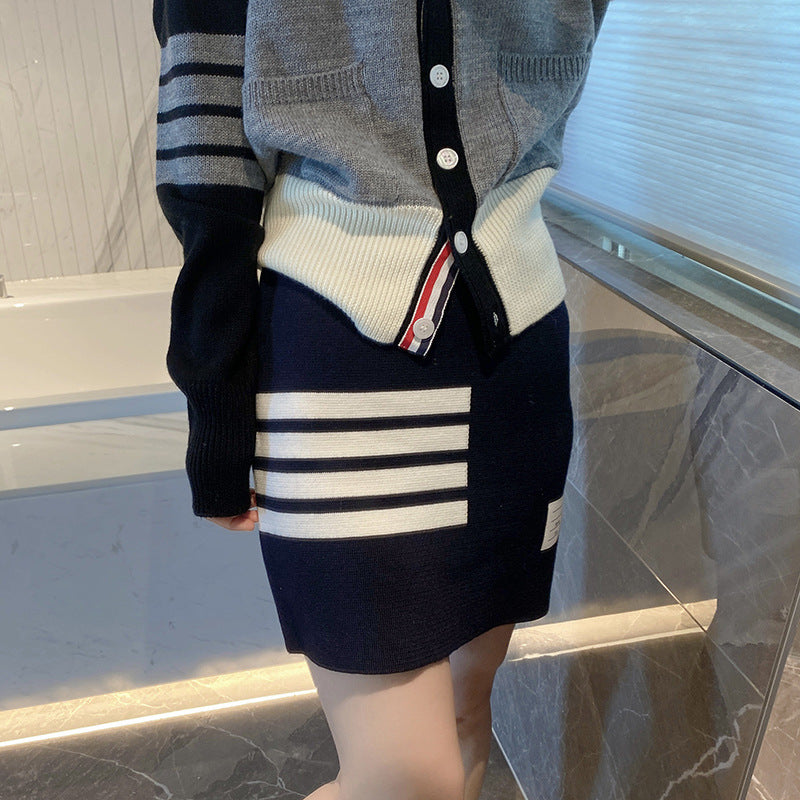2025ss Tight skirt