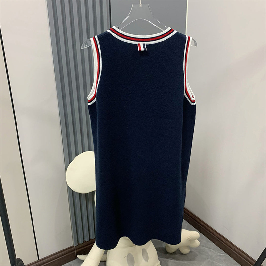2025  Sleeveless knitted dress