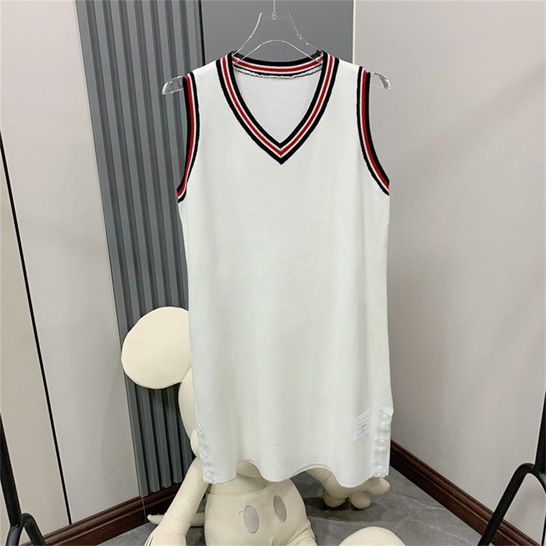2025  Sleeveless knitted dress