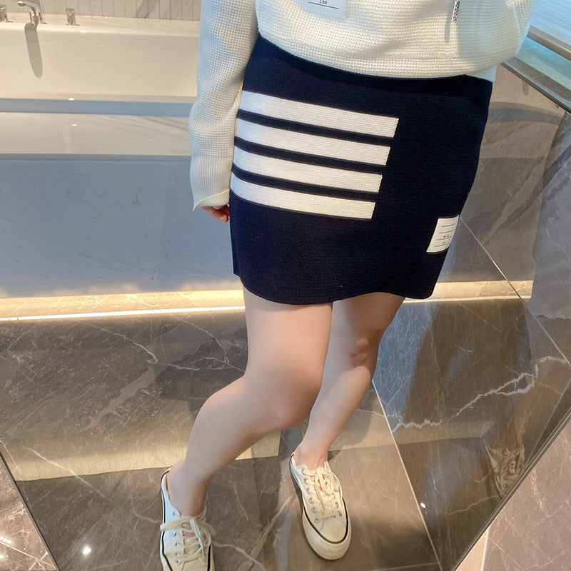 2025ss Tight skirt