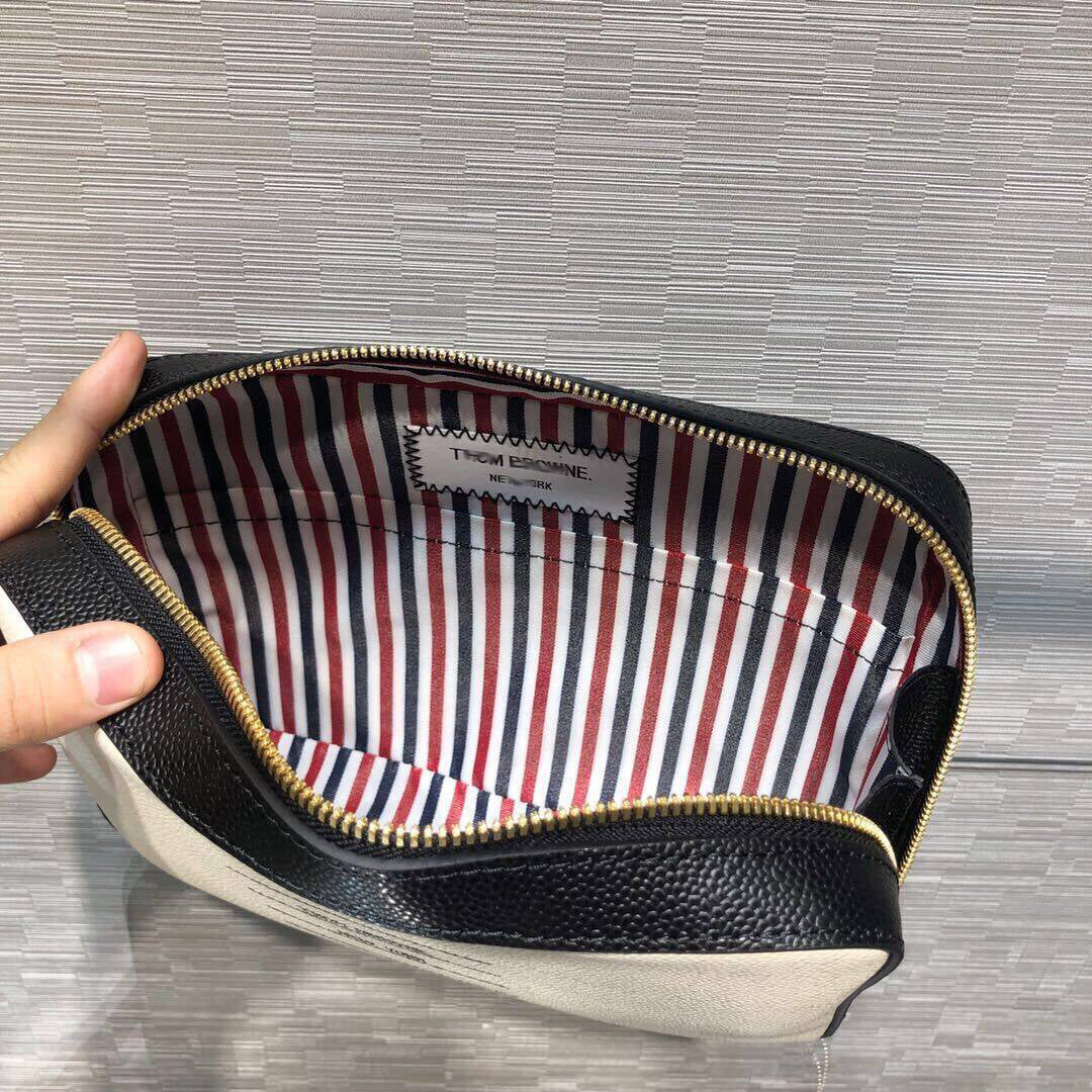 2025 Top-tier two-tone clutch