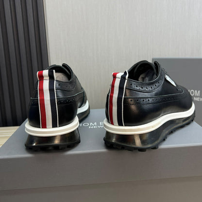 2025 Man Sneakers