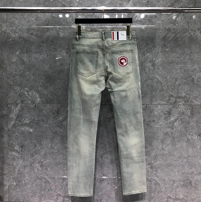 Simple ripped jeans