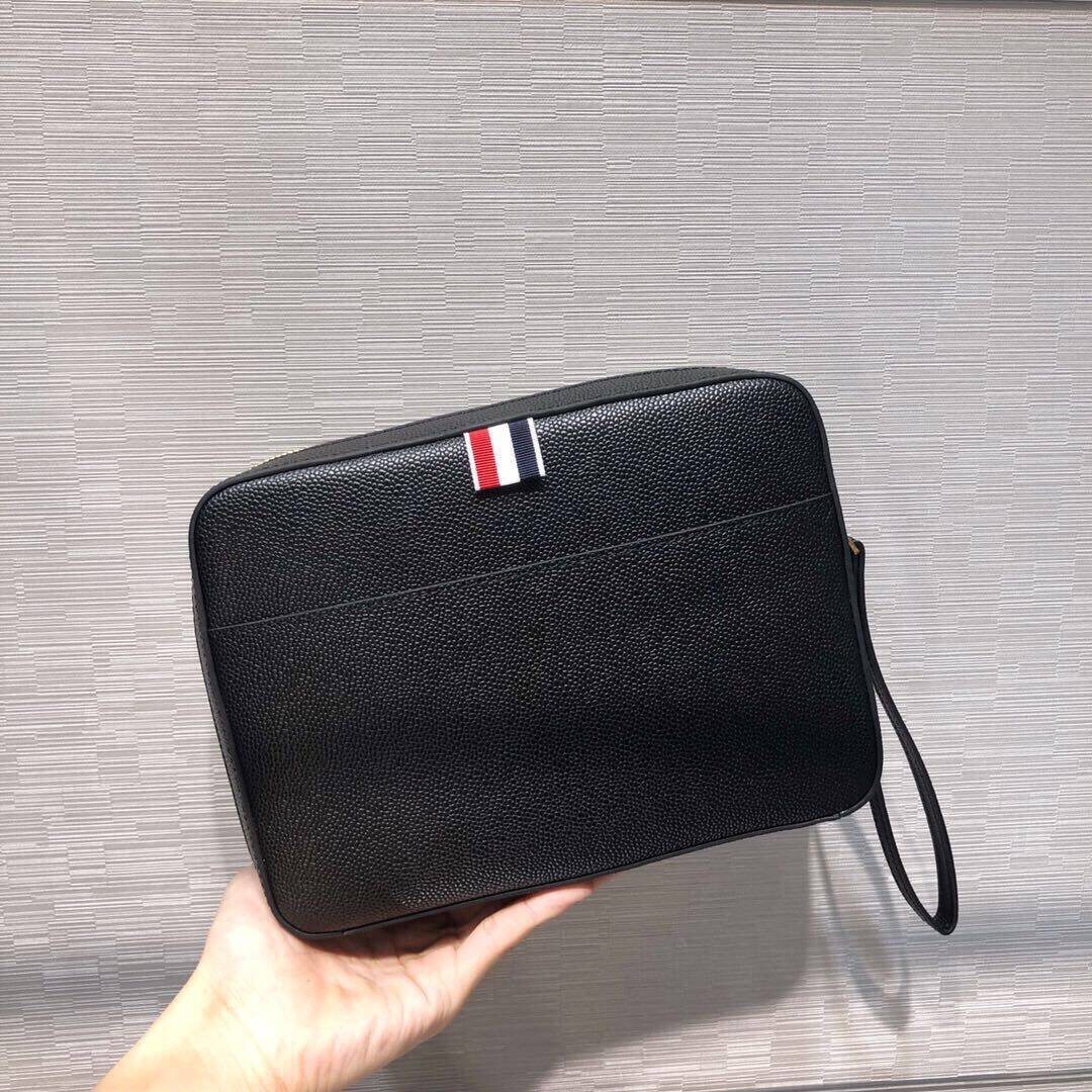 2025 Top-tier two-tone clutch